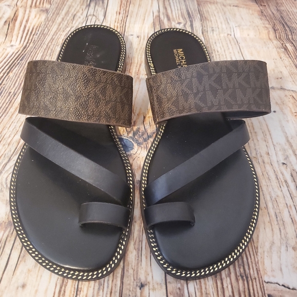 Michael Kors Shoes - MICHAEL KORS PRATT FLATSANDALS